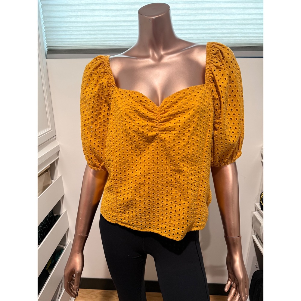 H&M Yellow Eyelet Puff Sleeve Cottage Milkmaid Sweetheart Neck Blouse Top Boho/M